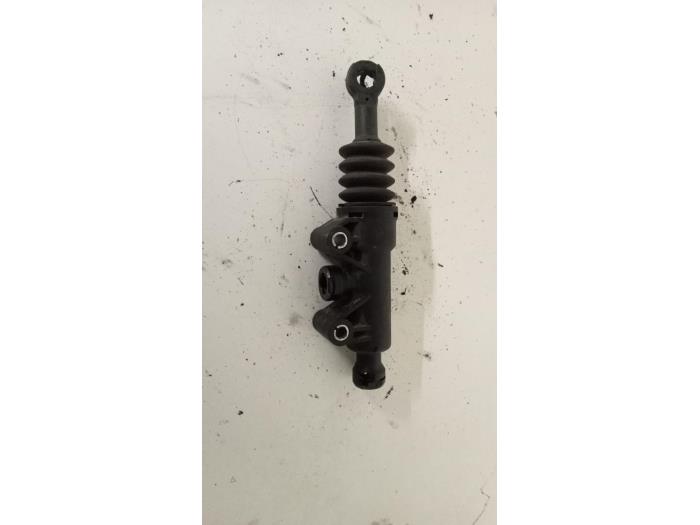 Gebruikte Koppeling Hoofd Cilinder Citroen Jumpy (G9) 1.6 HDI 16V Prijs € 20,00 Margeregeling aangeboden door Hans Auto Onderdelen