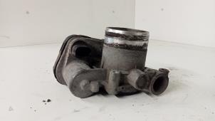 Gebruikte Gasklephuis Mercedes A (W168) 1.6 A-160 Prijs € 20,00 Margeregeling aangeboden door Hans Auto Onderdelen