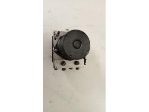 Gebruikte ABS Pomp Alfa Romeo 147 (937) 2.0 Twin Spark 16V Prijs € 80,00 Margeregeling aangeboden door Hans Auto Onderdelen