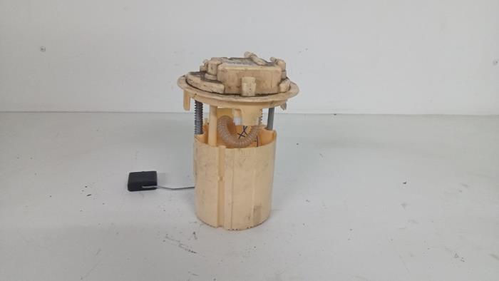 Gebruikte Tank element Pomp Citroen Berlingo 1.6 Hdi 90 Phase 2 Prijs € 30,00 Margeregeling aangeboden door Hans Auto Onderdelen