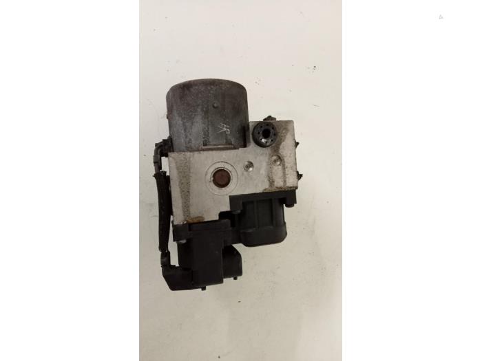Gebruikte ABS Pomp Renault Megane Classic (LA) 1.6 16V Prijs € 20,00 Margeregeling aangeboden door Hans Auto Onderdelen