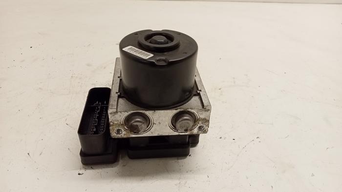 Gebruikte ABS Pomp Fiat Doblo (223A/119) 1.3 JTD 16V Multijet DPF Prijs € 35,00 Margeregeling aangeboden door Hans Auto Onderdelen
