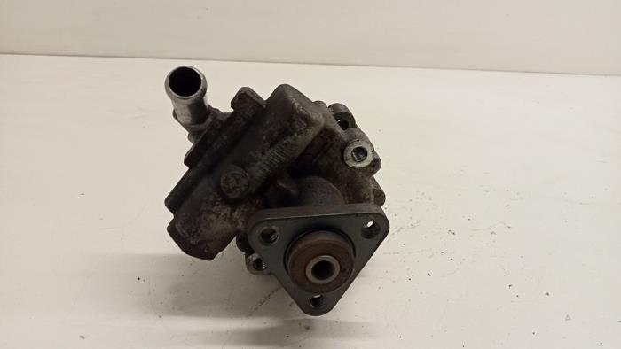 Gebruikte Stuurpomp Fiat Doblo (223A/119) 1.3 JTD 16V Multijet DPF Prijs € 25,00 Margeregeling aangeboden door Hans Auto Onderdelen