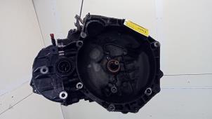 Gebruikte Versnellingsbak Opel Zafira (M75) 1.9 CDTI Prijs € 125,00 Margeregeling aangeboden door Hans Auto Onderdelen