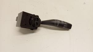 Gebruikte Ruitenwis Schakelaar Honda Jazz (GD/GE2/GE3) 1.3 i-Dsi Prijs € 25,00 Margeregeling aangeboden door Hans Auto Onderdelen