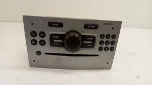 Gebruikte Radio Opel Corsa D 1.2 16V Prijs € 35,00 Margeregeling aangeboden door Hans Auto Onderdelen