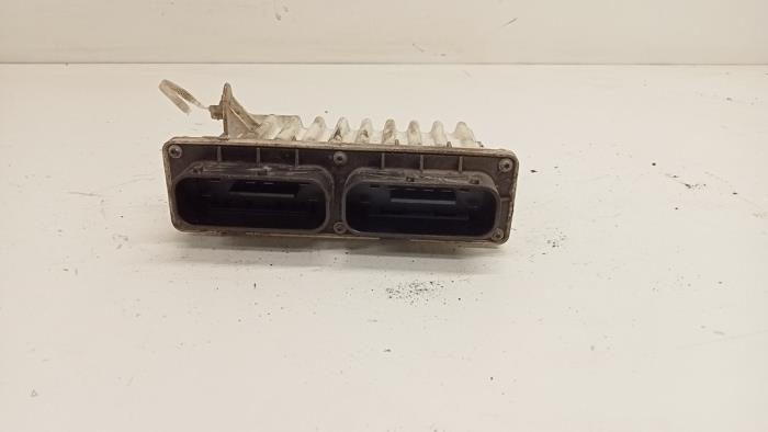 Gebruikte Computer Airco Opel Zafira (F75) 2.2 16V Prijs € 30,00 Margeregeling aangeboden door Hans Auto Onderdelen