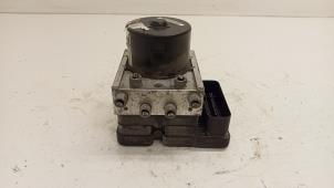 Gebruikte ABS Pomp Ford Focus 2 1.8 16V Flexifuel Prijs € 20,00 Margeregeling aangeboden door Hans Auto Onderdelen