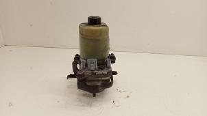 Gebruikte Servopomp Ford Focus 2 Wagon 1.8 16V Prijs € 35,00 Margeregeling aangeboden door Hans Auto Onderdelen