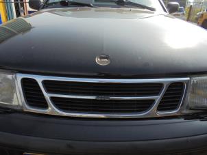 Gebruikte Grille Saab 9-3 I (YS3D) 2.0t 16V Ecopower Prijs € 20,00 Margeregeling aangeboden door Hans Auto Onderdelen