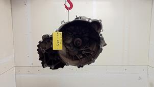Gebruikte Versnellingsbak Volvo V40 (VW) 2.0 16V Prijs € 250,00 Margeregeling aangeboden door Hans Auto Onderdelen