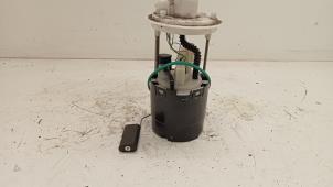 Gebruikte Tank element Pomp Lancia Ypsilon (843) 1.2 Prijs € 35,00 Margeregeling aangeboden door Hans Auto Onderdelen