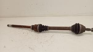 Gebruikte Aandrijfas rechts-voor Citroen C4 Grand Picasso (UA) 1.6 HDiF 16V 110 Prijs € 35,00 Margeregeling aangeboden door Hans Auto Onderdelen