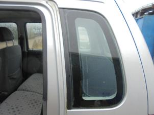 Gebruikte Ruit Extra 4Deurs links-achter Opel Agila (A) 1.2 16V Prijs € 25,00 Margeregeling aangeboden door Hans Auto Onderdelen