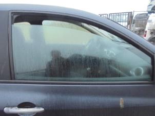 Gebruikte Deurruit 2Deurs rechts Renault Clio III (BR/CR) 1.6 16V Prijs € 25,00 Margeregeling aangeboden door Hans Auto Onderdelen