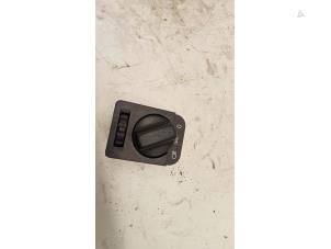 Gebruikte Licht Schakelaar Opel Agila (A) 1.2 16V Twin Port Prijs € 15,00 Margeregeling aangeboden door Hans Auto Onderdelen