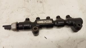 Gebruikte Injector brug Volvo V50 (MW) 1.6 D 16V Prijs € 20,00 Margeregeling aangeboden door Hans Auto Onderdelen