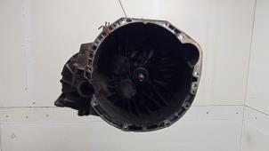 Gebruikte Versnellingsbak Renault Espace (JK) 2.0 dCi 16V 150 FAP . Prijs € 225,00 Margeregeling aangeboden door Hans Auto Onderdelen