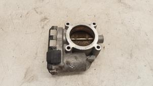 Gebruikte Gasklephuis Mercedes A (W169) 1.5 A-150 5-Drs. Prijs € 25,00 Margeregeling aangeboden door Hans Auto Onderdelen