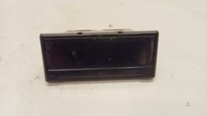 Gebruikte Display Interieur Volvo C30 (EK/MK) 1.6 D 16V Prijs € 25,00 Margeregeling aangeboden door Hans Auto Onderdelen