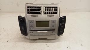 Gebruikte Radio Toyota Yaris II (P9) 1.4 D-4D Prijs € 75,00 Margeregeling aangeboden door Hans Auto Onderdelen