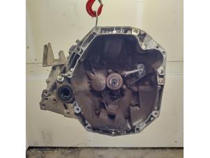 Gebruikte Versnellingsbak Renault Megane II Grandtour (KM) 1.5 dCi 100 Prijs € 125,00 Margeregeling aangeboden door Hans Auto Onderdelen