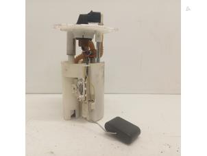 Gebruikte Tank element Pomp Chevrolet Aveo (250) 1.4 16V LS Prijs € 50,00 Margeregeling aangeboden door Hans Auto Onderdelen