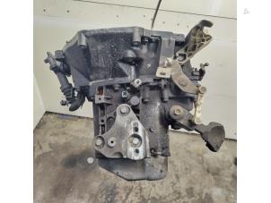 Gebruikte Versnellingsbak Peugeot 207/207+ (WA/WC/WM) 1.4 HDi Prijs € 300,00 Margeregeling aangeboden door Hans Auto Onderdelen