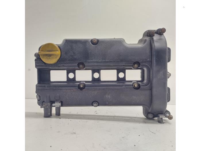 Gebruikte Kleppendeksel Opel Corsa D 1.4 16V Twinport LPG Prijs € 35,00 Margeregeling aangeboden door Hans Auto Onderdelen