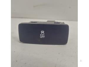 Gebruikte Schakelaar ESP Chevrolet Aveo (300) 1.2 16V Prijs € 10,00 Margeregeling aangeboden door Hans Auto Onderdelen