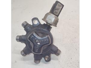 Gebruikte Brandstofverdeler Ford Transit Connect 1.8 TDCi 90 Prijs € 30,00 Margeregeling aangeboden door Hans Auto Onderdelen