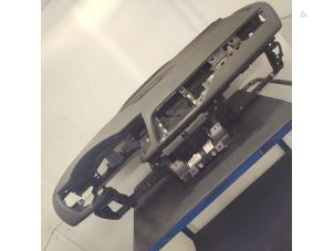 Gebruikte Dashboard Citroen C5 III Tourer (RW) 1.6 16V THP 155 Prijs € 200,00 Margeregeling aangeboden door Hans Auto Onderdelen