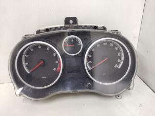 Gebruikte Tellerklok Opel Corsa D 1.0 Prijs € 35,00 Margeregeling aangeboden door Hans Auto Onderdelen