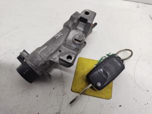 Gebruikte Kontaktslot + Sleutel Skoda Fabia II Combi 1.4 TDI 80 Prijs € 65,00 Margeregeling aangeboden door Hans Auto Onderdelen