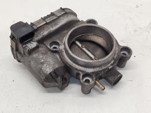 Gebruikte Gasklephuis Mercedes C (W202) 2.0 C-200 CGI 16V Prijs € 50,00 Margeregeling aangeboden door Hans Auto Onderdelen