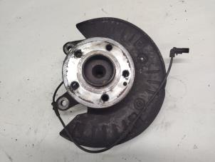 Gebruikte Fusee rechts-voor Mercedes Vito (639.6) 2.2 109 CDI 16V Prijs € 60,00 Margeregeling aangeboden door Hans Auto Onderdelen