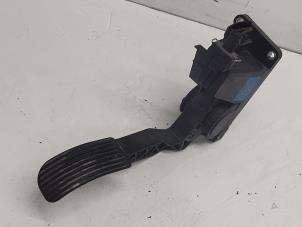 Gebruikte Gaspedaal Mercedes Viano (639) 2.2 CDI 16V Prijs € 50,00 Margeregeling aangeboden door Hans Auto Onderdelen