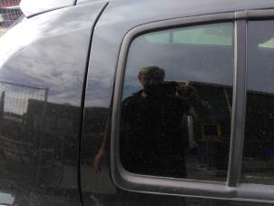 Gebruikte Driehoeks Ruit rechts-achter Renault Clio II (BB/CB) 1.2 16V Prijs € 25,00 Margeregeling aangeboden door Hans Auto Onderdelen