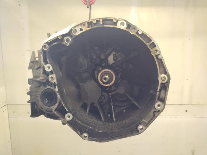 Gebruikte Versnellingsbak Renault Grand Scénic II (JM) 2.0 16V Prijs € 85,00 Margeregeling aangeboden door Hans Auto Onderdelen