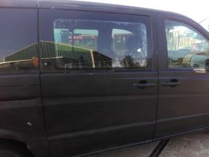 Gebruikte Schuifdeur rechts Mercedes Vito (639.6) 2.2 111 CDI 16V Prijs € 200,00 Margeregeling aangeboden door Hans Auto Onderdelen