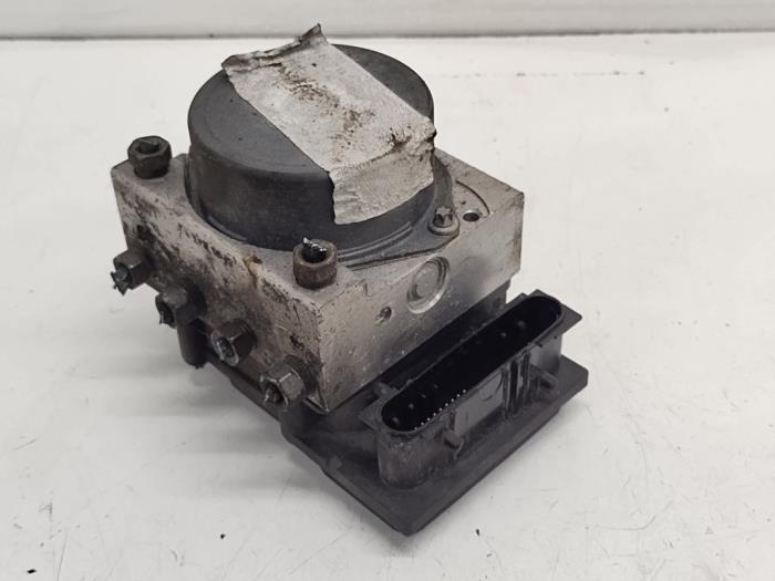 Gebruikte ABS Pomp Renault Scénic II (JM) 1.6 16V Prijs € 30,00 Margeregeling aangeboden door Hans Auto Onderdelen