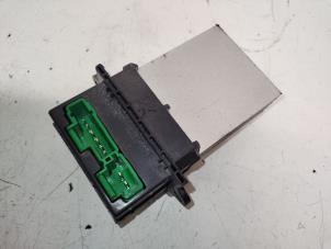 Gebruikte Kachel Weerstand Renault Grand Scénic II (JM) 1.9 dCi 130 Prijs € 20,00 Margeregeling aangeboden door Hans Auto Onderdelen