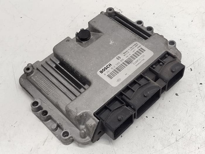Gebruikte Computer Motormanagement Renault Grand Scénic II (JM) 1.9 dCi 130 Prijs € 50,00 Margeregeling aangeboden door Hans Auto Onderdelen