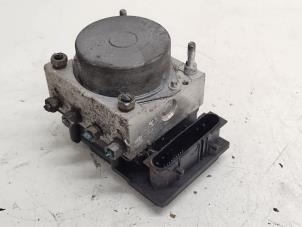 Gebruikte ABS Pomp Renault Clio III (BR/CR) 1.6 16V Prijs € 20,00 Margeregeling aangeboden door Hans Auto Onderdelen
