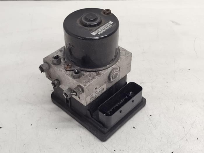 Gebruikte ABS Pomp Opel Zafira (M75) 1.8 16V Ecotec Prijs € 75,00 Margeregeling aangeboden door Hans Auto Onderdelen