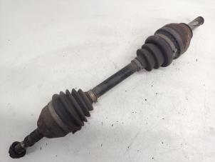 Gebruikte Cardanas links-voor (VWA) Opel Zafira (M75) 1.8 16V Ecotec Prijs € 25,00 Margeregeling aangeboden door Hans Auto Onderdelen