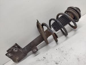 Gebruikte Mac Phersonpoot links-voor Peugeot Partner (GC/GF/GG/GJ/GK) 1.6 HDI 75 16V Prijs € 30,00 Margeregeling aangeboden door Hans Auto Onderdelen