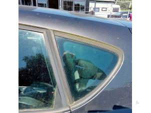 Gebruikte Ruit Extra 4Deurs links-achter Seat Altea (5P1) 2.0 TDI 16V Prijs € 35,00 Margeregeling aangeboden door Hans Auto Onderdelen