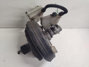 Gebruikte Rembooster Peugeot Partner Tepee (7A/B/C/D/E/F/G/J/P/S) 1.6 HDiF 90 16V Phase 1 Prijs € 40,00 Margeregeling aangeboden door Hans Auto Onderdelen