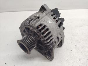 Gebruikte Alternator Renault Grand Scénic II (JM) 2.0 16V Prijs € 35,00 Margeregeling aangeboden door Hans Auto Onderdelen